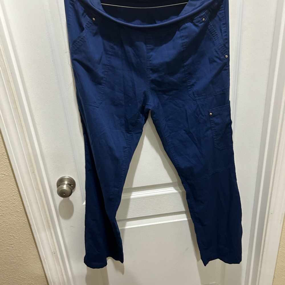 Purple label blue scrub yoga pants M